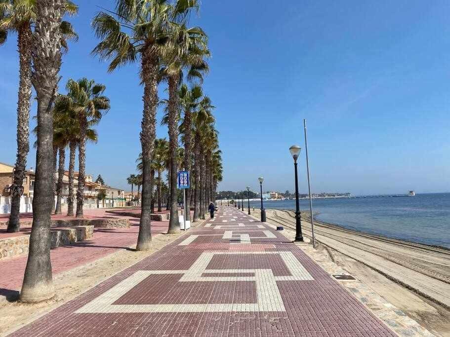 Acogedor Apartamento Cerca De La Playa Los Alcazares Bagian luar foto